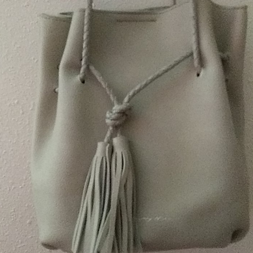 Bag - Picture 2 of 4
